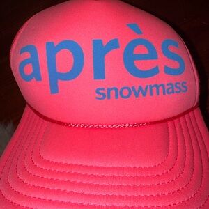 Never worn Aspen snowmass Apres ski pink mesh trucker hat
